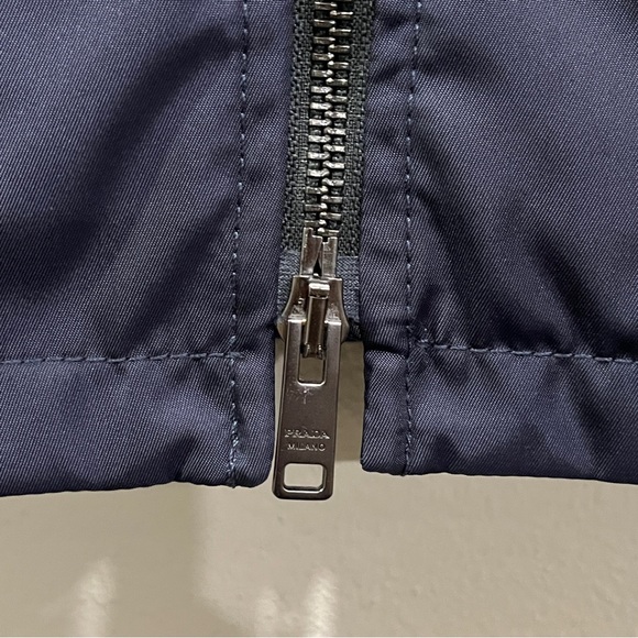 Prada Navy Gabardine Nylon jacket men’s size 44 men’s medium - Picture 8 of 12
